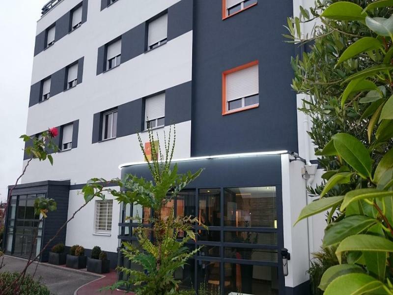 Best Western Hotel Atlantys Zenith Nantes Сен-Эрблен Экстерьер фото